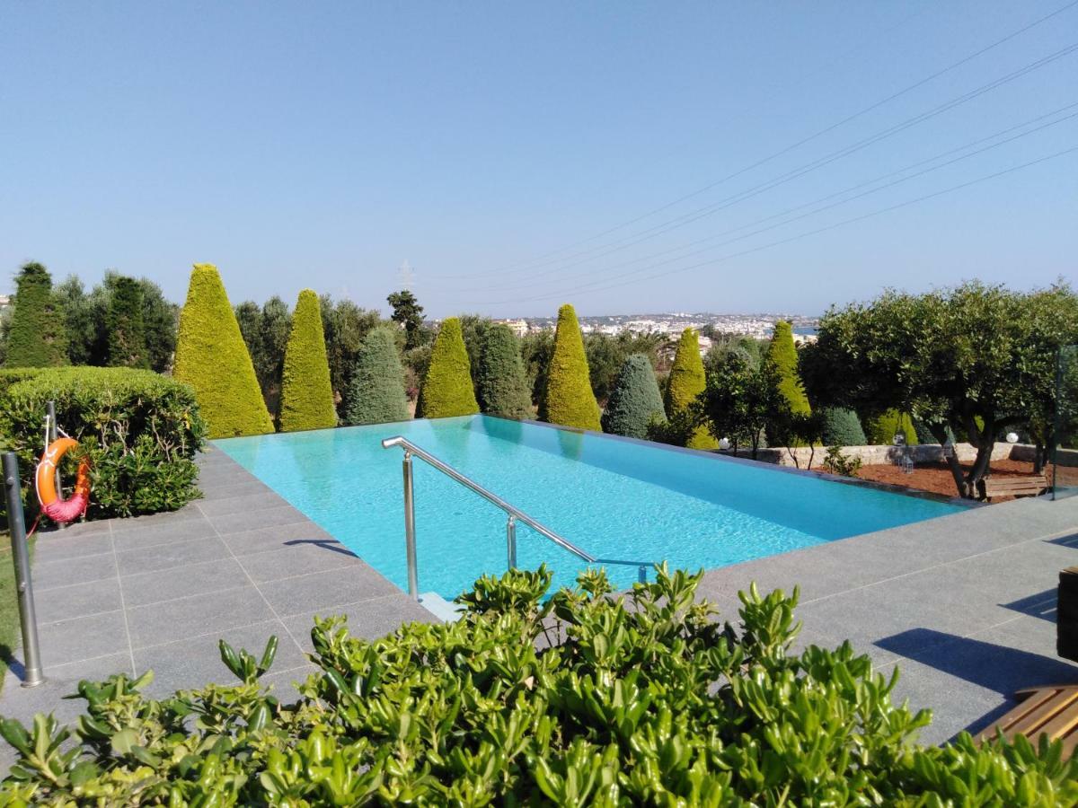 Golden Crest Villa Hersonissos  Zewnętrze zdjęcie
